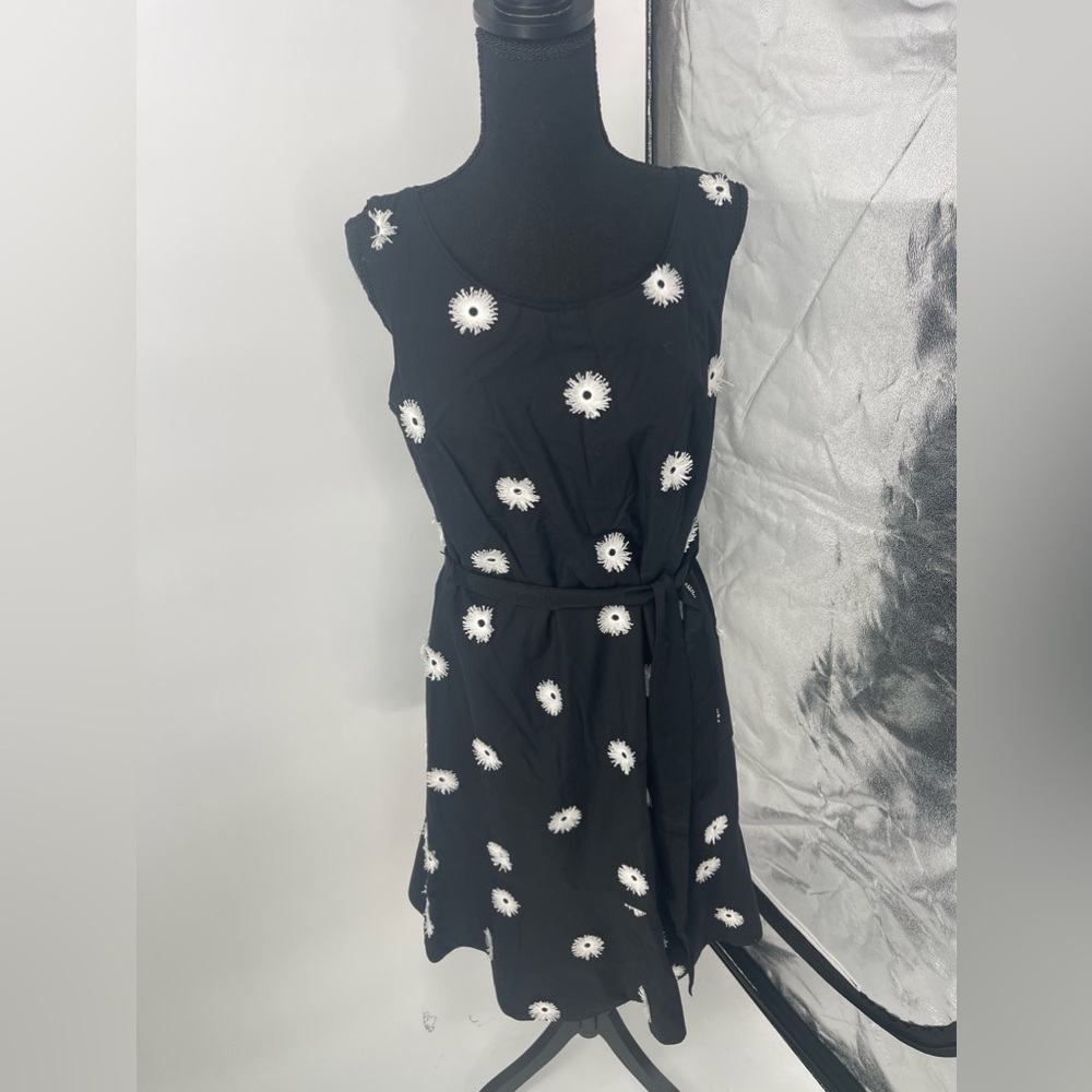 Talbots dress size 6 black‎ and white